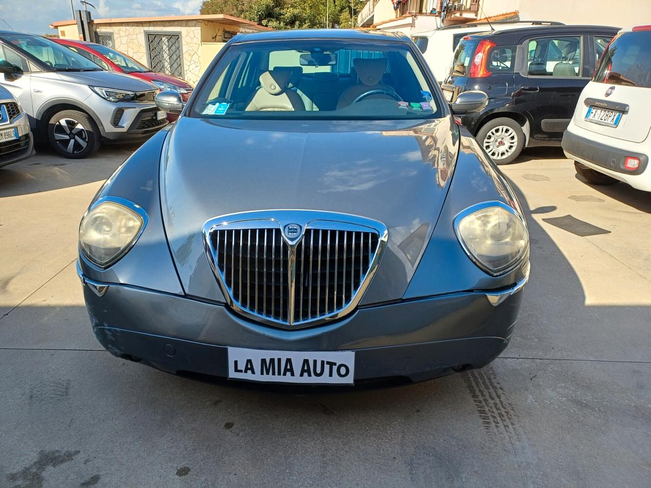 Lancia Thesis 3.0 V6 24V aut. Emblema