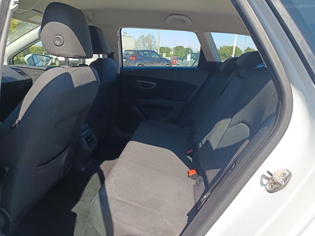 Seat Leon 1.6 TDI 110 CV TUA DA 105€/MESE SENZA ANTICIPO