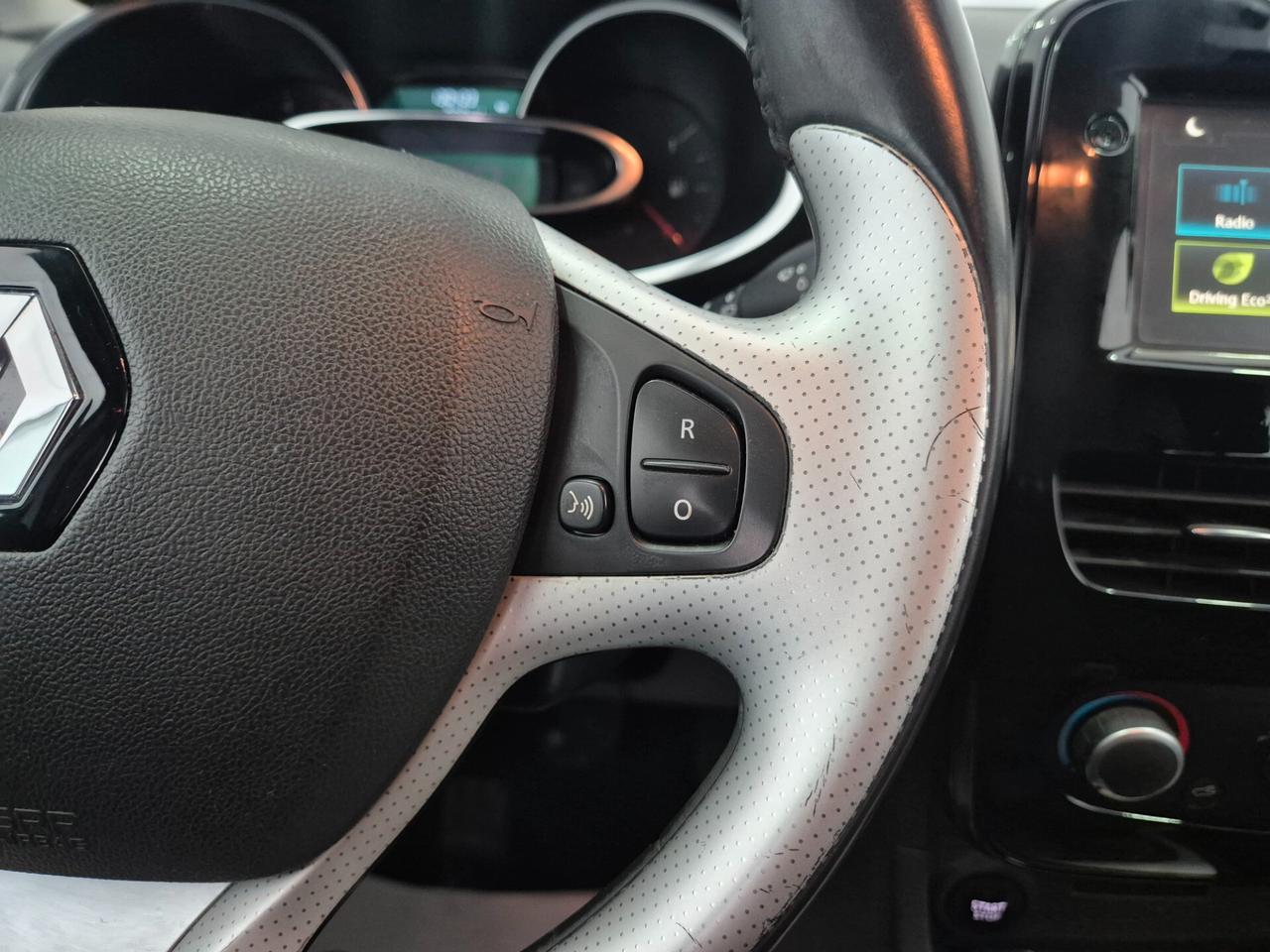 Renault Clio 1.5 dCi 8V 75 CV Start&Stop 5 porte Energy Duel