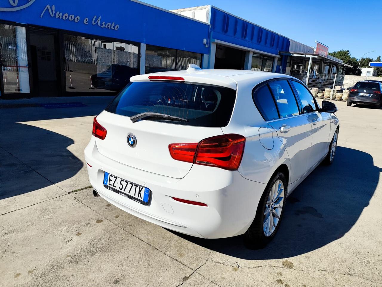 Bmw 118 118d 5p. Urban