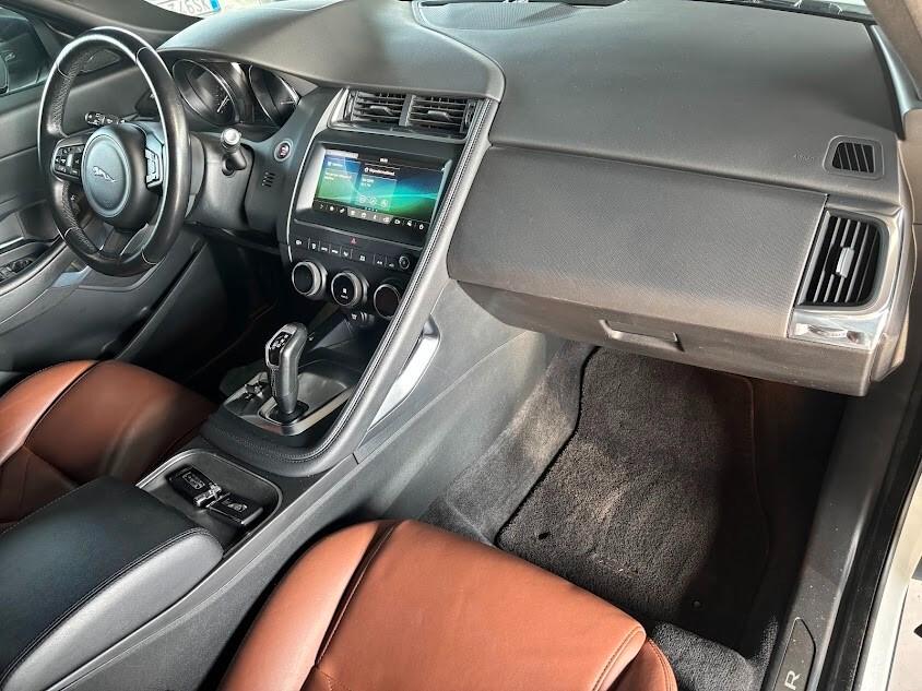Jaguar E-Pace 2.0D 150 CV AWD