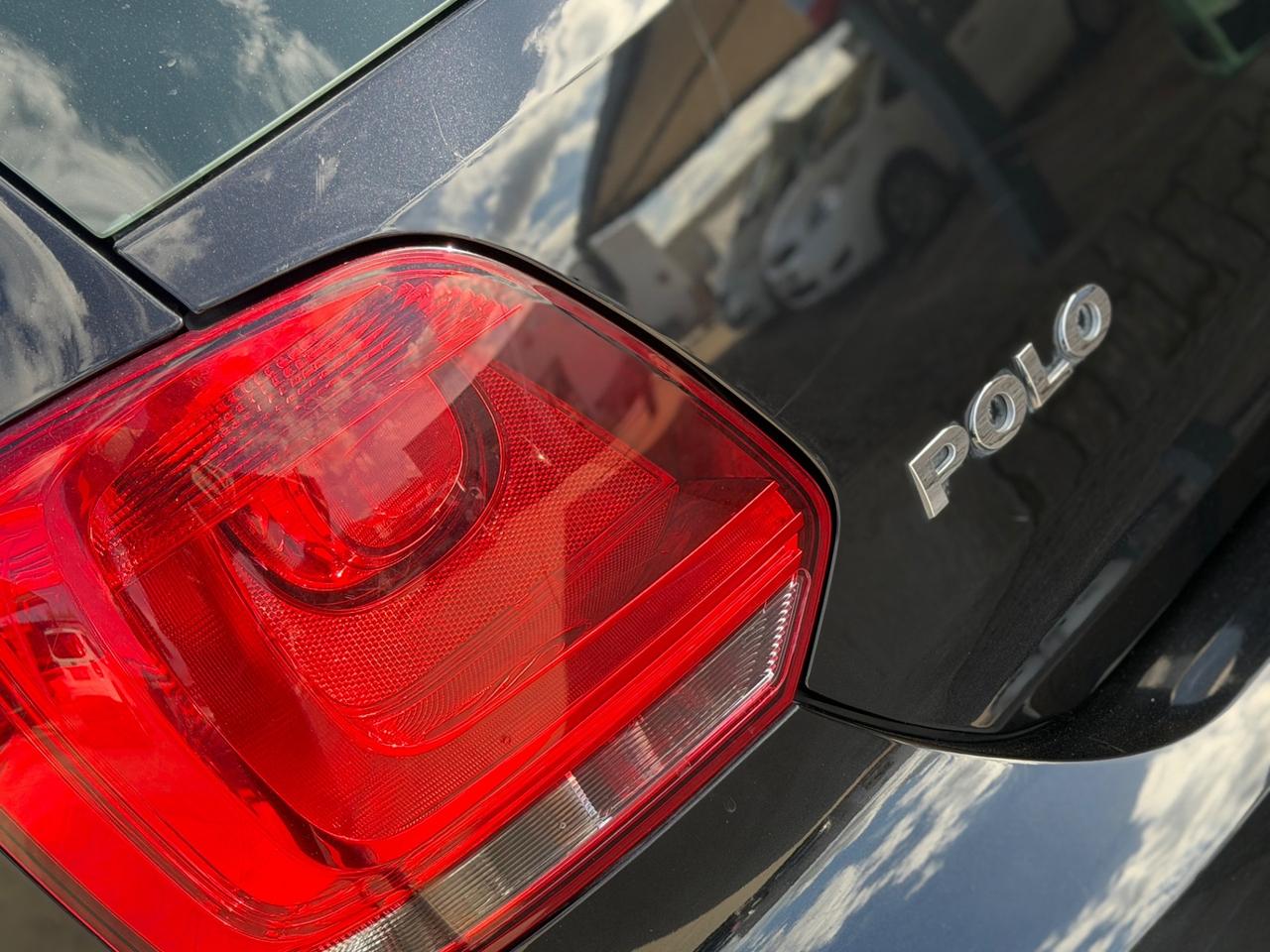 Volkswagen POLO 1.4 GPL 2012 - STEREO 2DIN