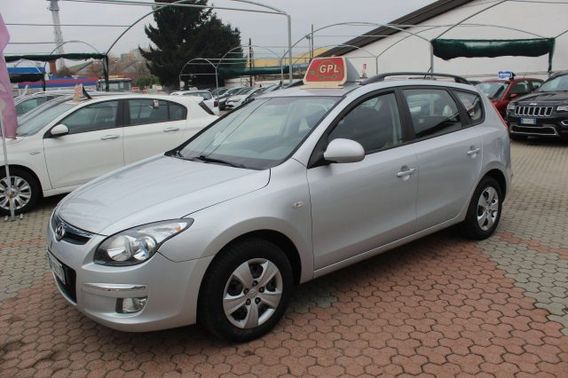 HYUNDAI i30 CW 1.4 16V 109CV BlueDr. GPL Active