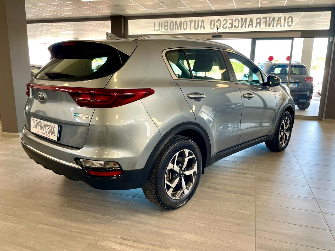 Kia Sportage 1.6 CRDI 136cv MHEV DCT Business Class
