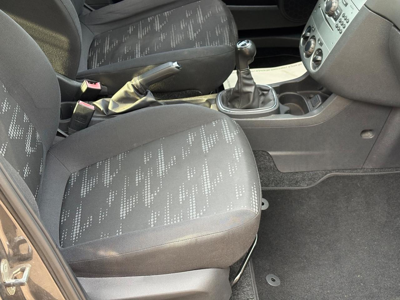Opel Corsa 1.2 85CV 5 porte GPL-TECH Elective