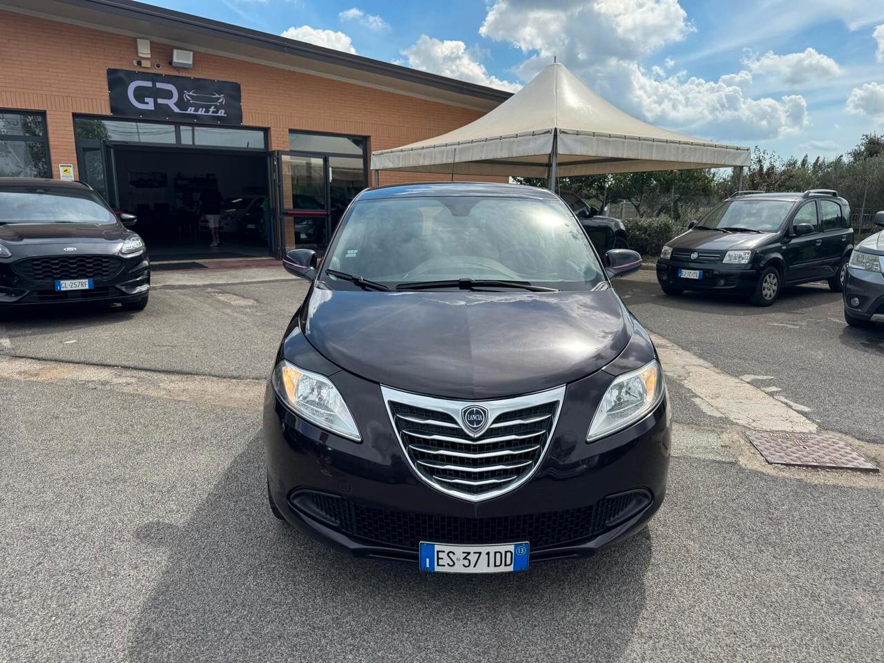Lancia Ypsilon 1.2 BENZ ELEFANTINO 2013
