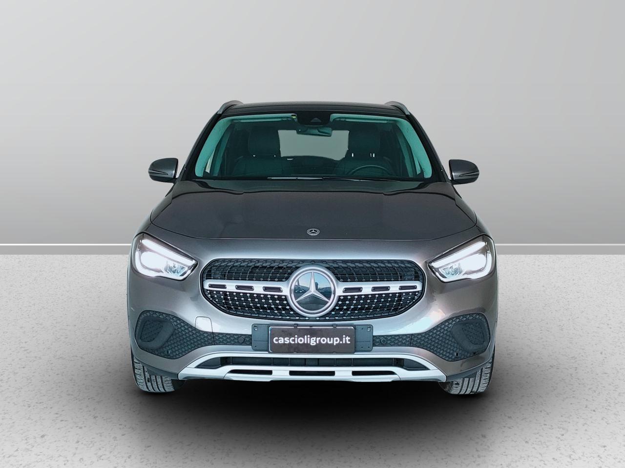 Mercedes-Benz GLA-H247 2020 - GLA 200 d Business Extra auto