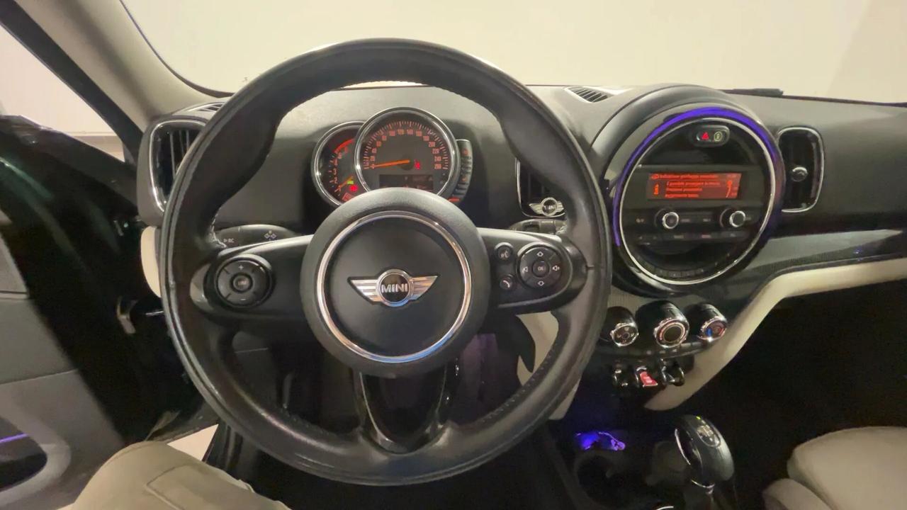Mini Cooper S Countryman 2.0 SD Automatica