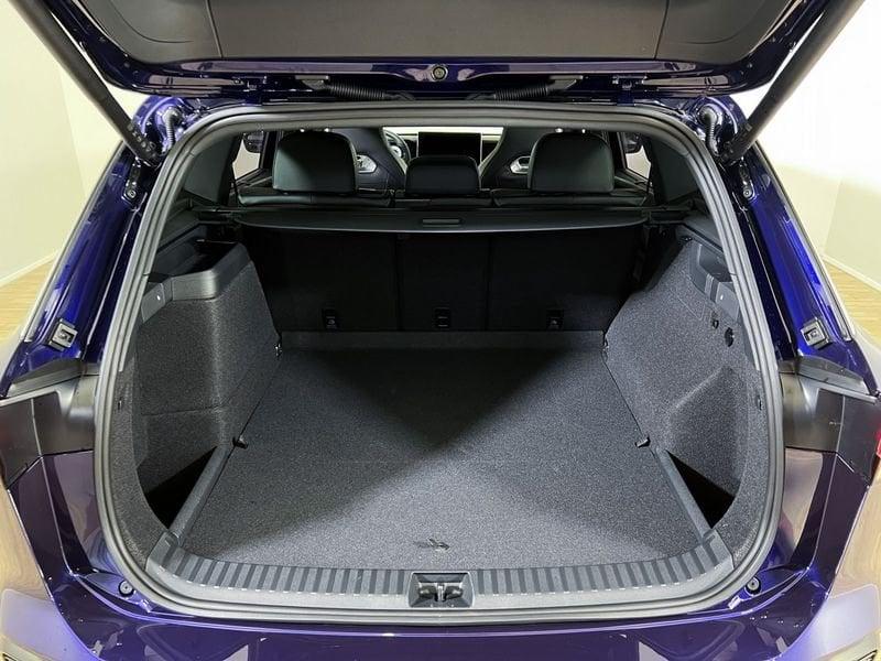 Volkswagen Tayron 1.5 TSI eHybrid DSG R-Line Plus