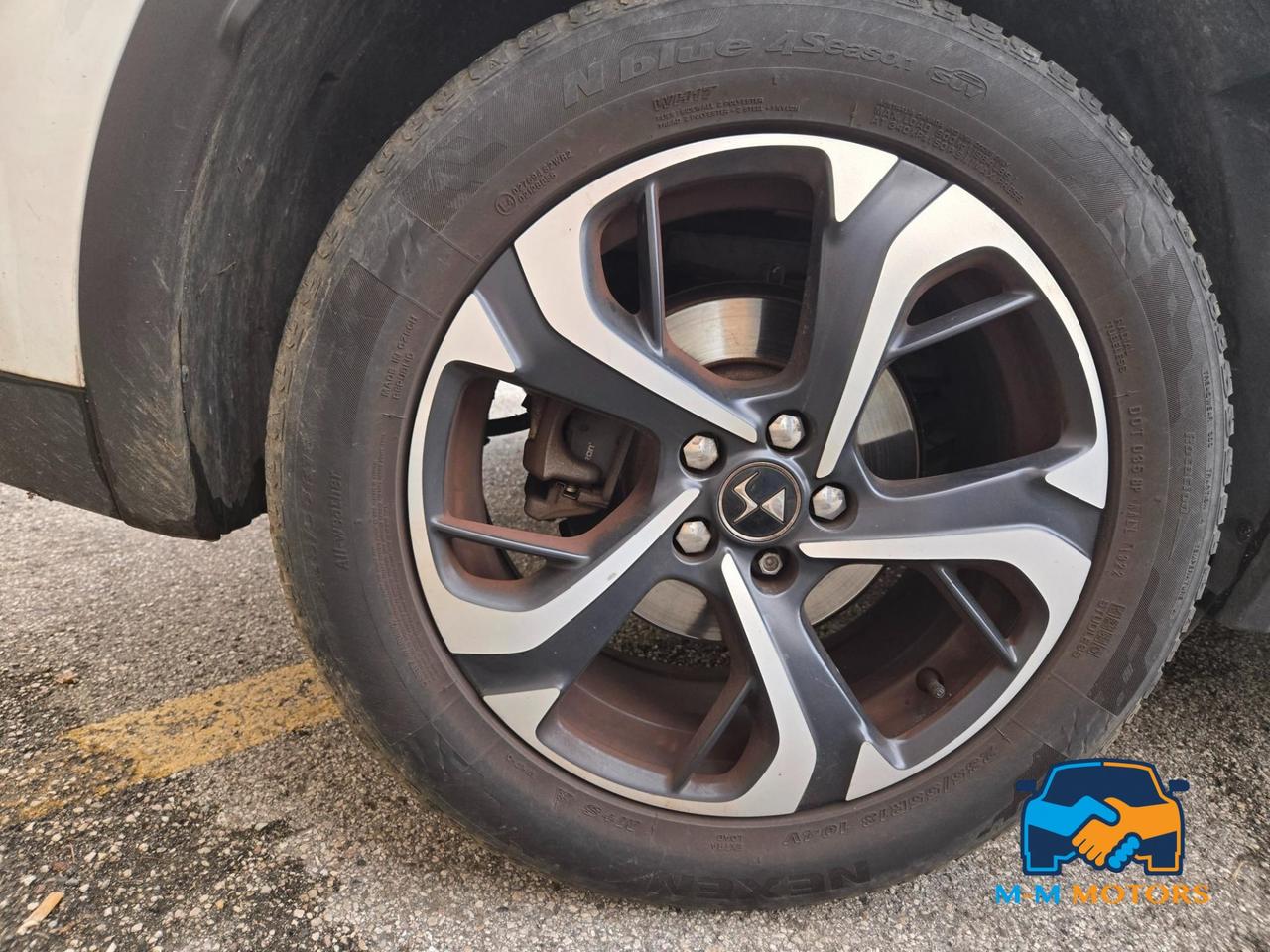 DS DS7 Crossback 1.2 puretech Business 130cv