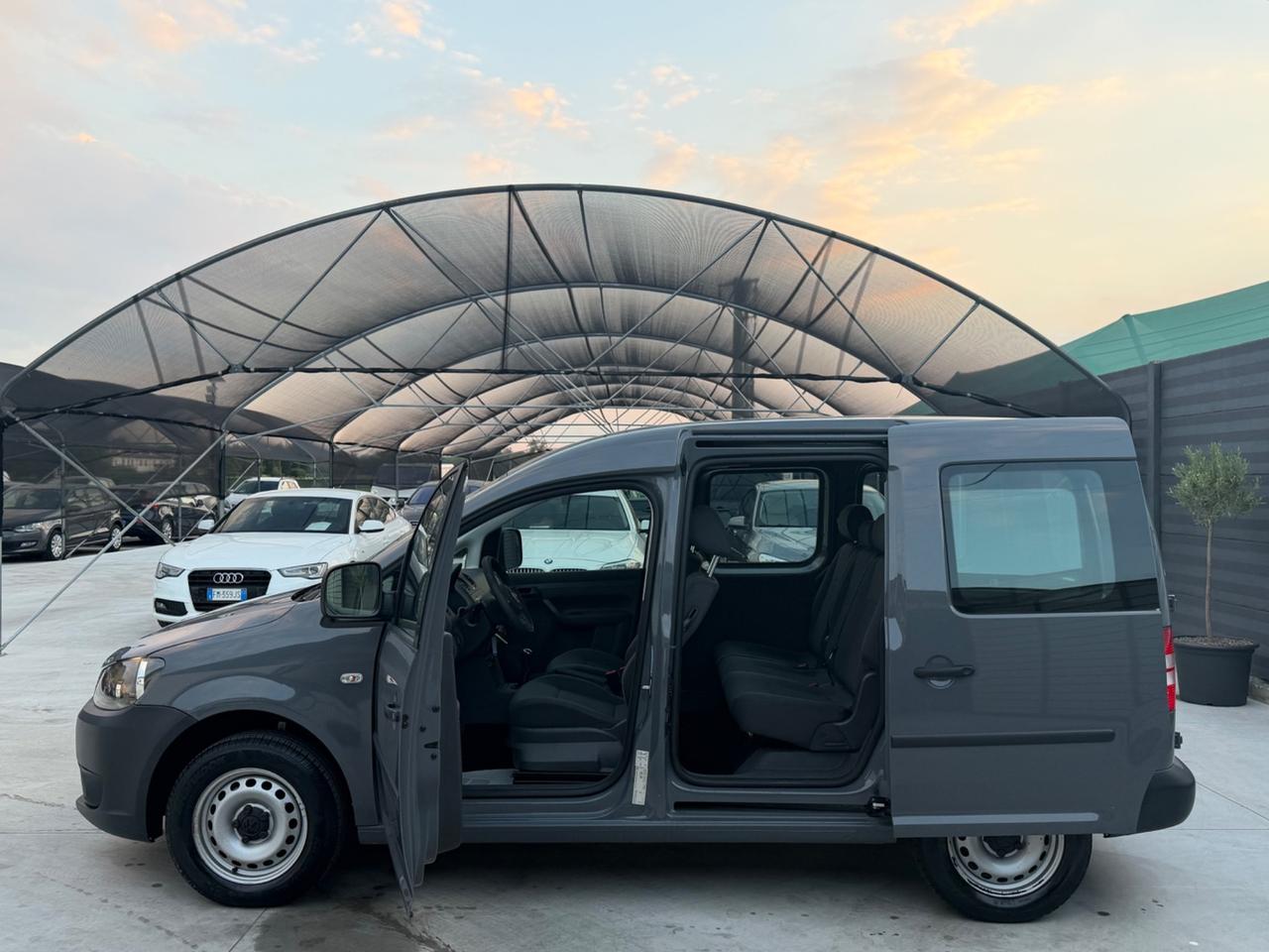 Volkswagen Caddy 1.6 TDI 102 CV 4p. Kombi