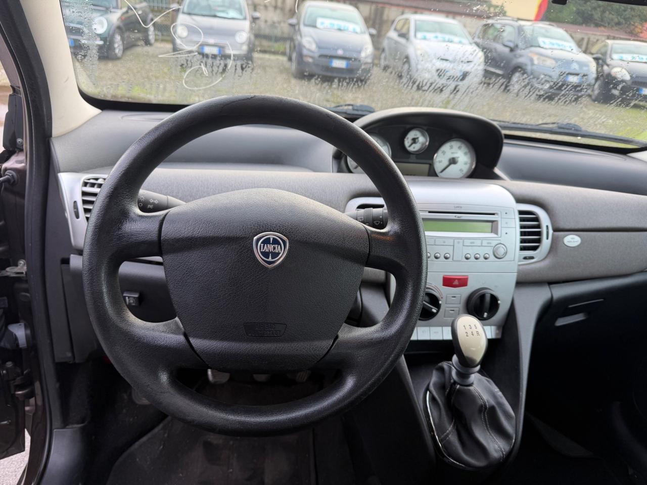 Lancia Ypsilon 1.4 Platino Ecochic GPL