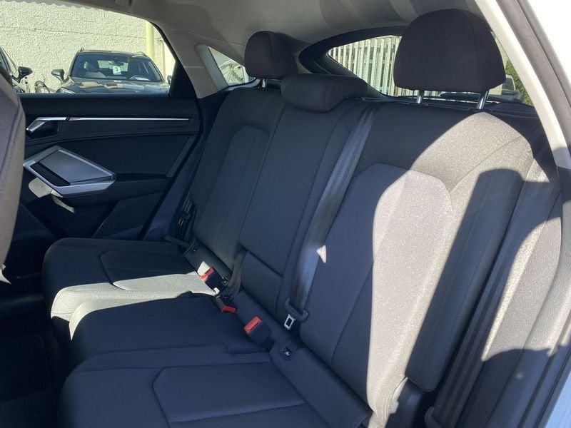 Audi Q3 SPB Business 2.0 TDI 150CV S-Tronic 35