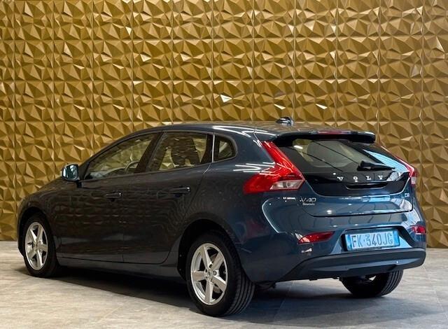 Volvo V40 D2 Geartronic Business