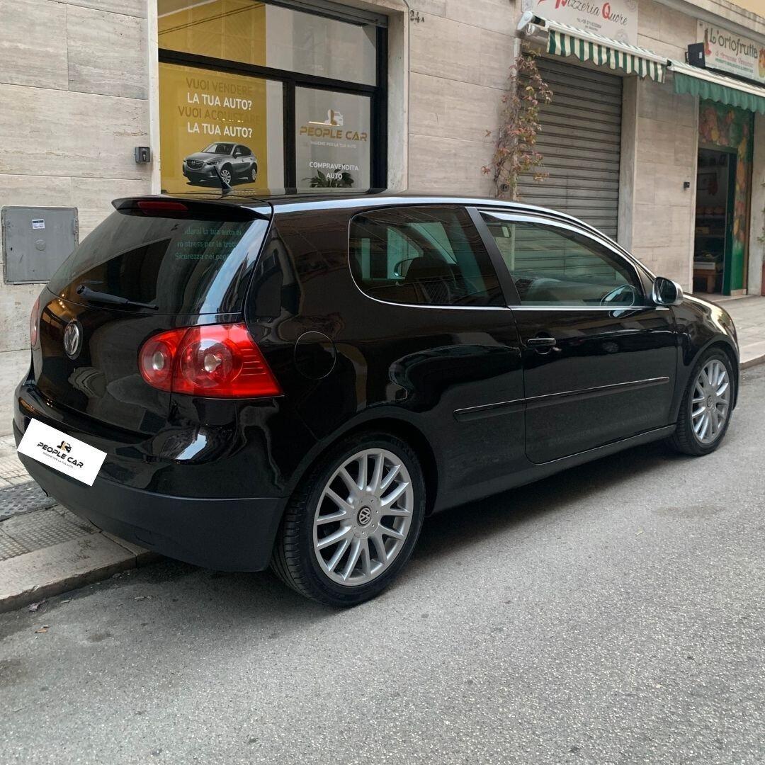 Volkswagen Golf 1.9 TDI DPF 3p GT Sport
