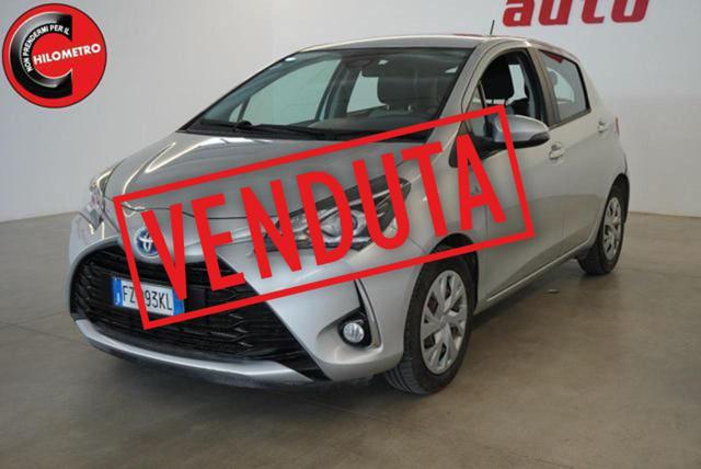 TOYOTA Yaris 1.5 Hybrid 5 porte Business