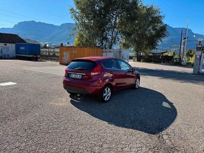Ford Fiesta Fiesta+ 1.6 TDCi 95CV 5 porte