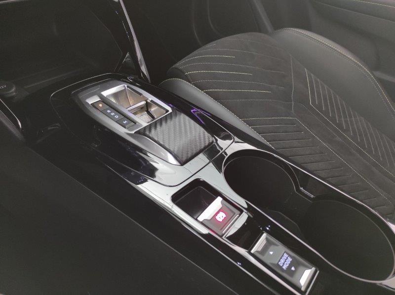 PEUGEOT 208 2ª serie - 208 Hybrid 145 e-DCS6 5 porte GT