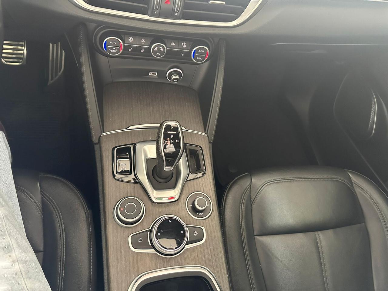 ALFA ROMEO STELVIO TI 2.2 MJT 210CV Q4