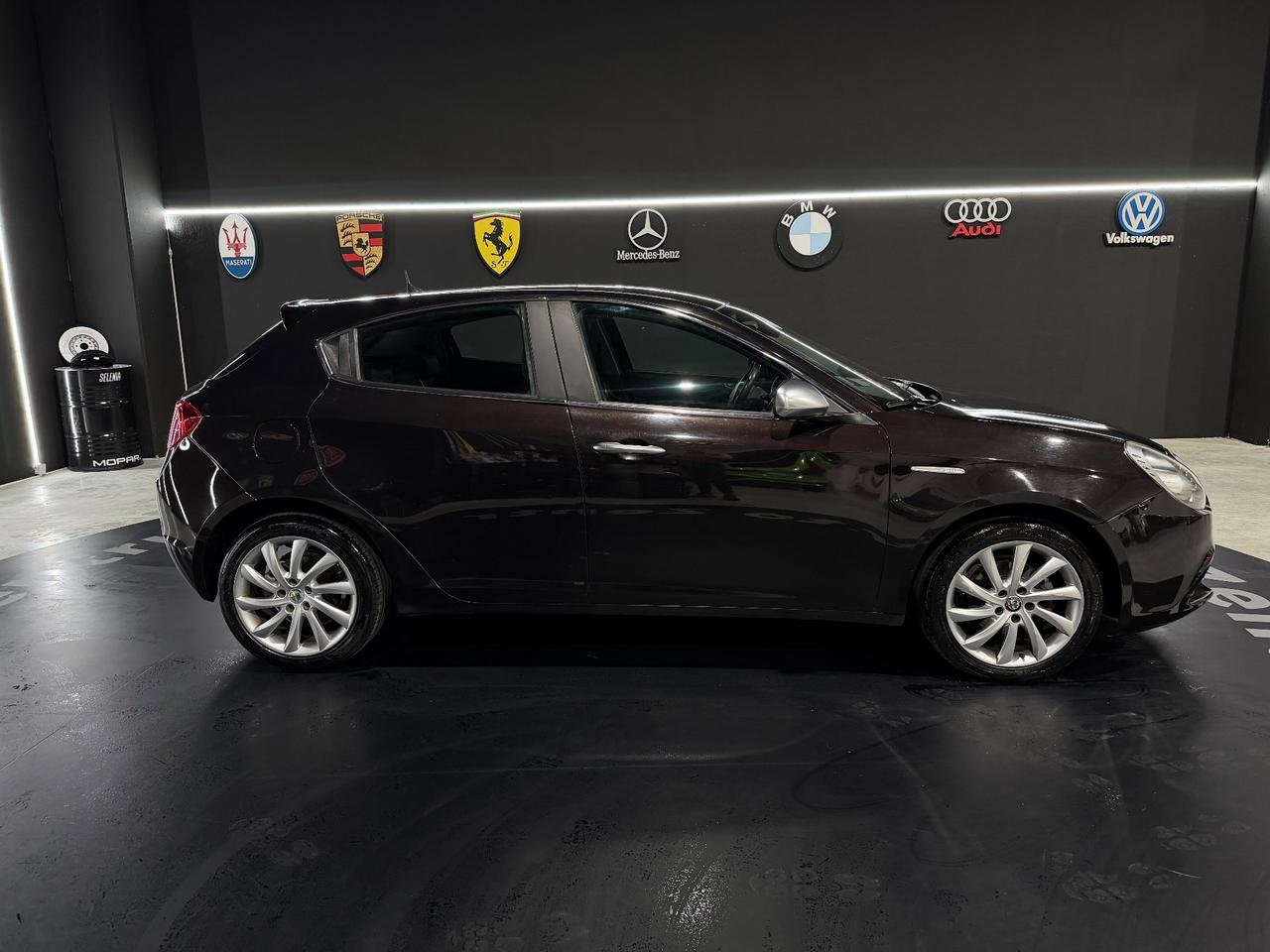 Alfa Romeo Giulietta 1.6 JTDm-2 120 CV Distinctive
