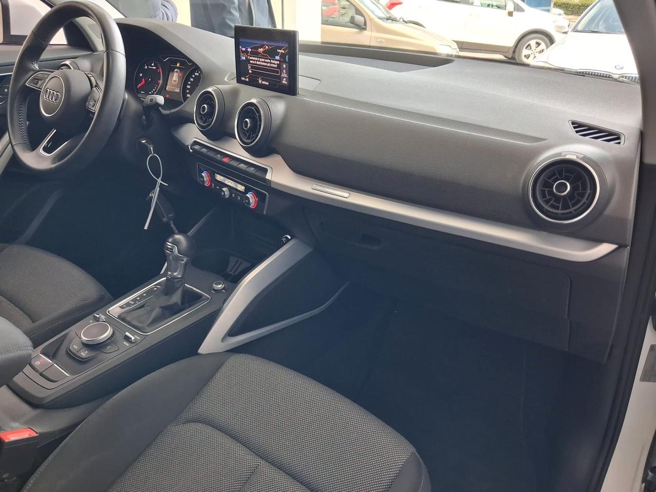 Audi Q2 30 TDI S tronic Business Design