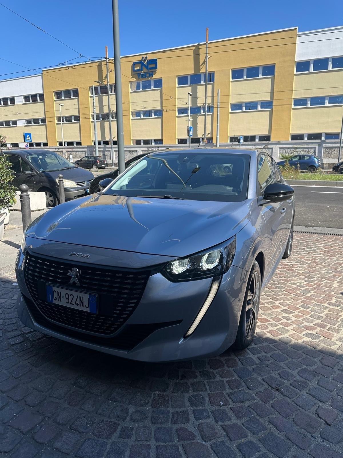 Peugeot 208 1.5 diesel Allure pack 2023