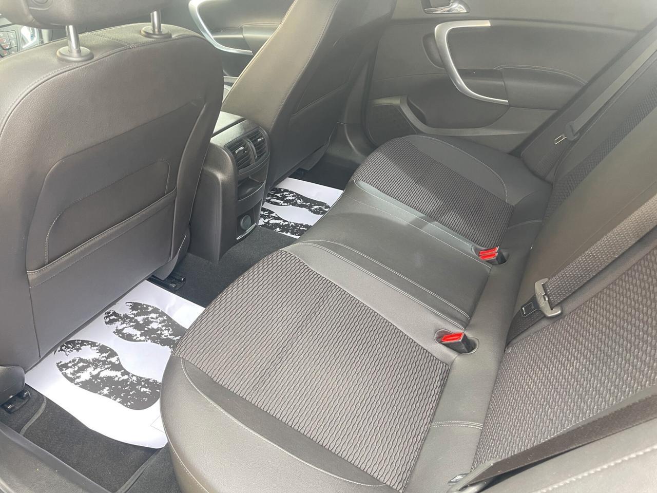 Opel Insignia AUTOMATICA - EURO 6