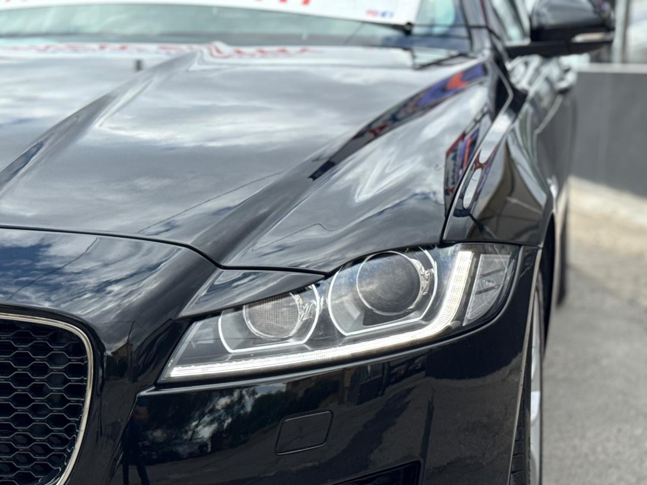 JAGUAR XF 20D 180 CV AWD R-SPORT FULL IVA