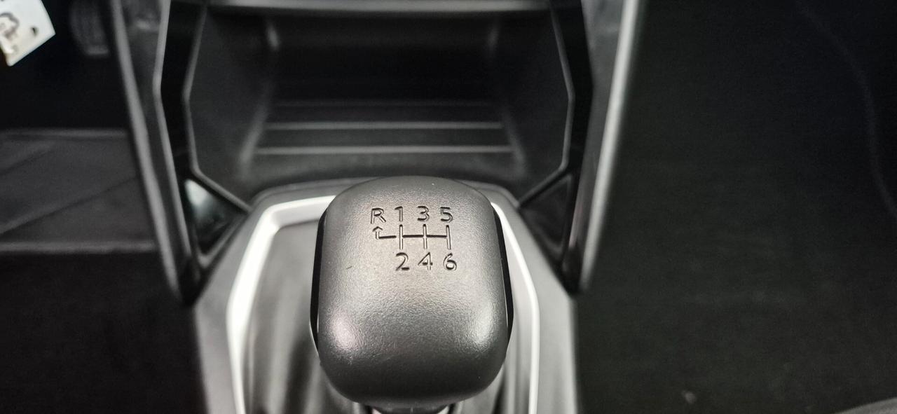 PEUGEOT 2008 1.5HDI 110CV U.proprietario 04/2021