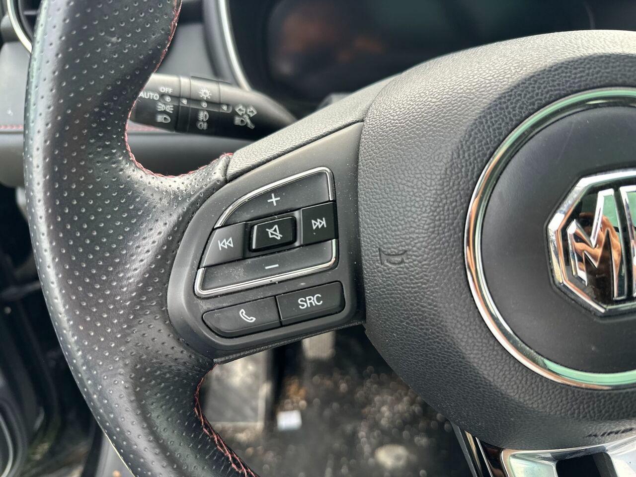 MG HS I - HS 1.5 t Luxury