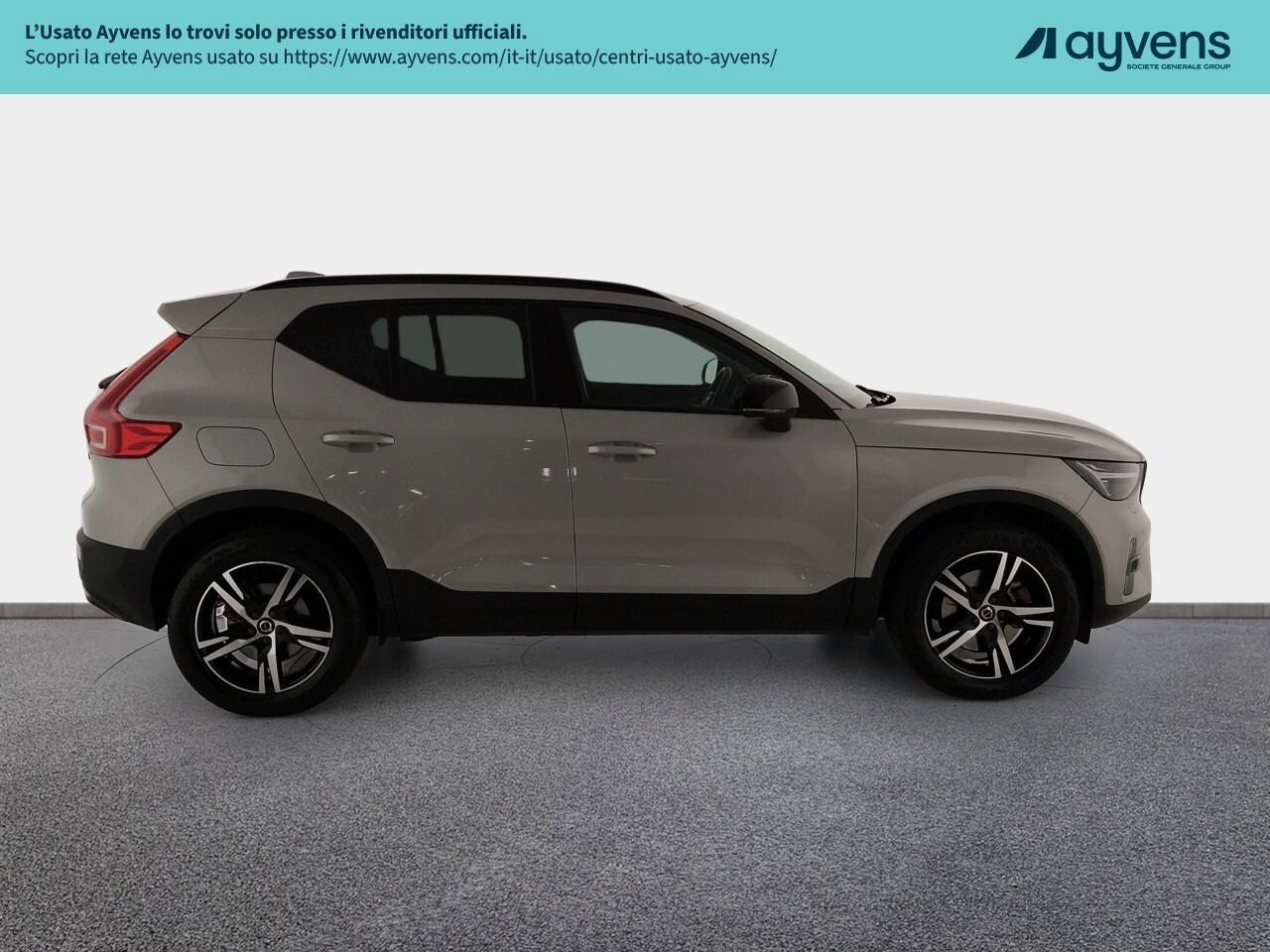 Volvo XC40 B3 automatico Plus Dark 163cv