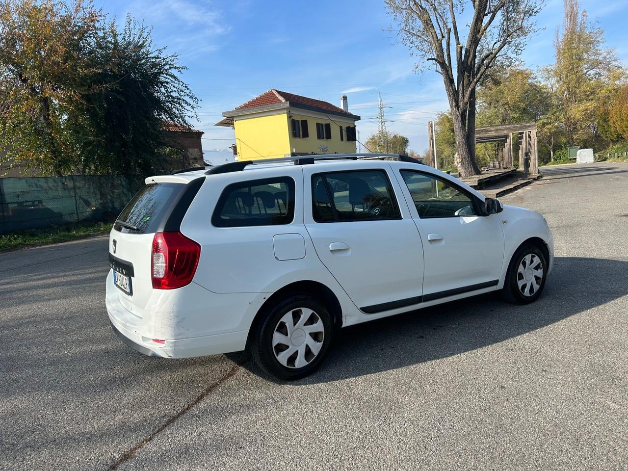Dacia Logan MCV 1.5 dCi 8V 90CV Lauréate
