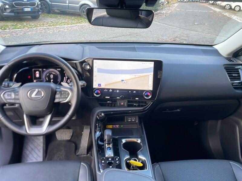 Lexus NX NX Hybrid 4WD Premium UNIPRO' km 25000 OPZIONATA