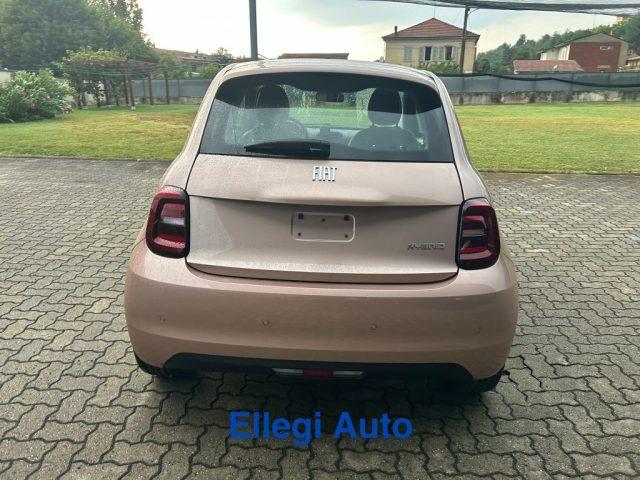 FIAT 500 Berlina Hybrid Pop KM 0