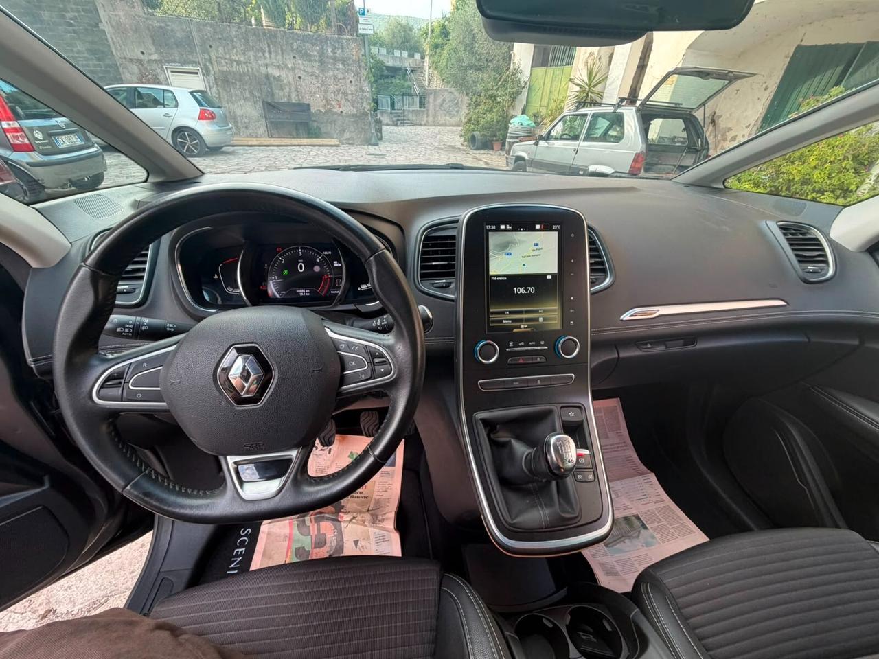 Renault Grand Scenic Blue dCi 120 CV Initiale Paris