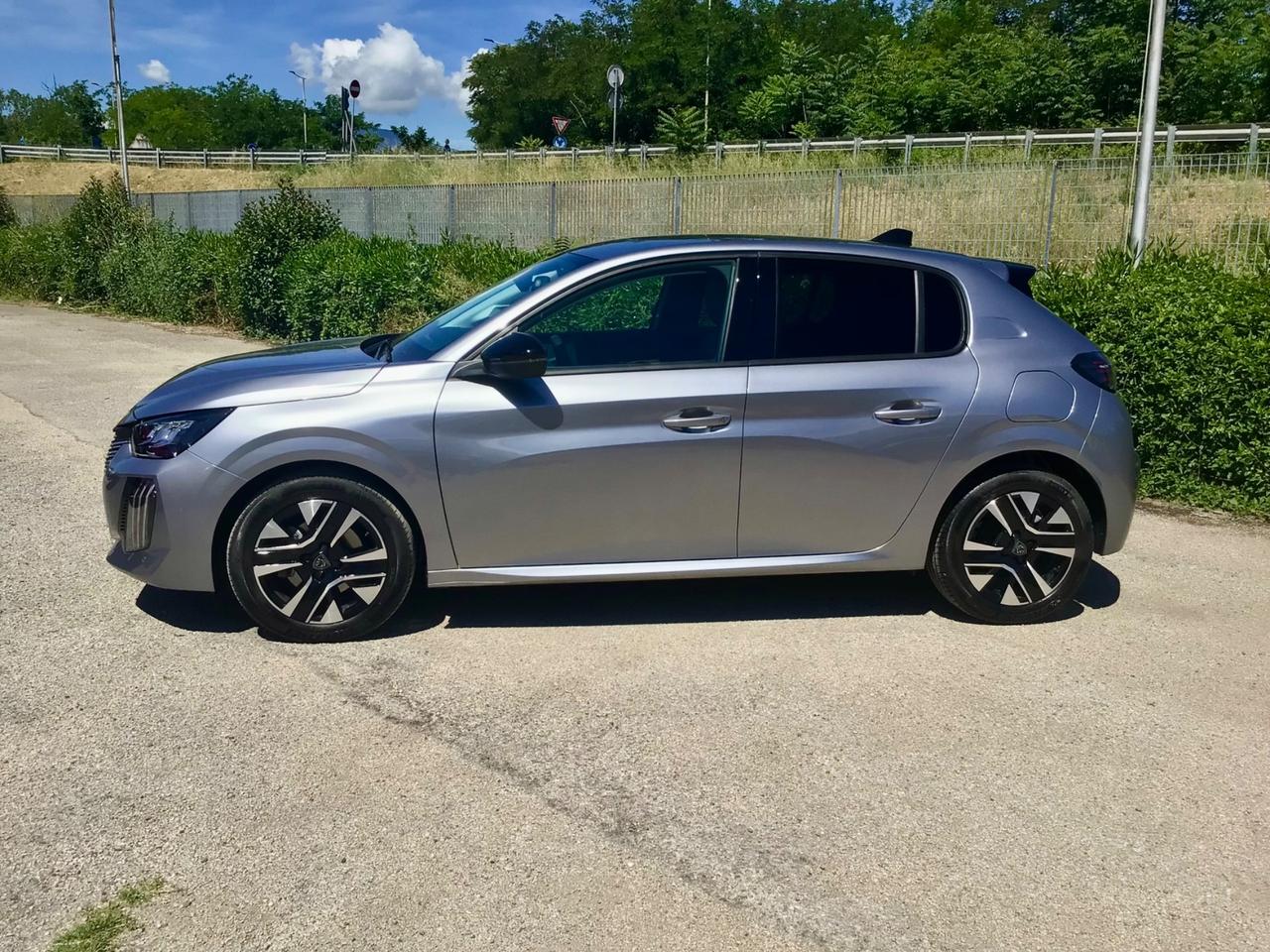 Peugeot 208 1.2 100 Stop&Start 5 porte Allure