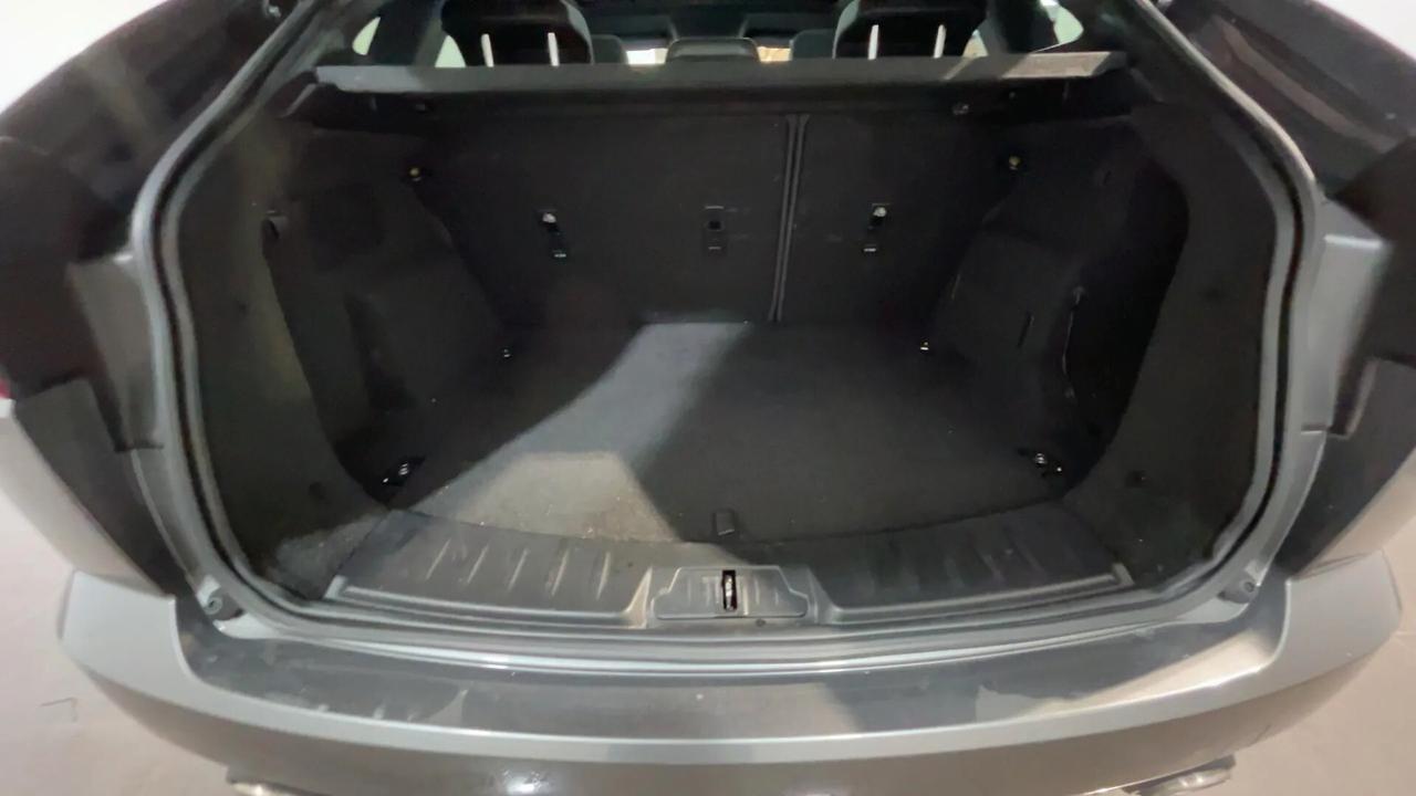 Jaguar E-Pace 2.0D 150 CV R-Dynamic S