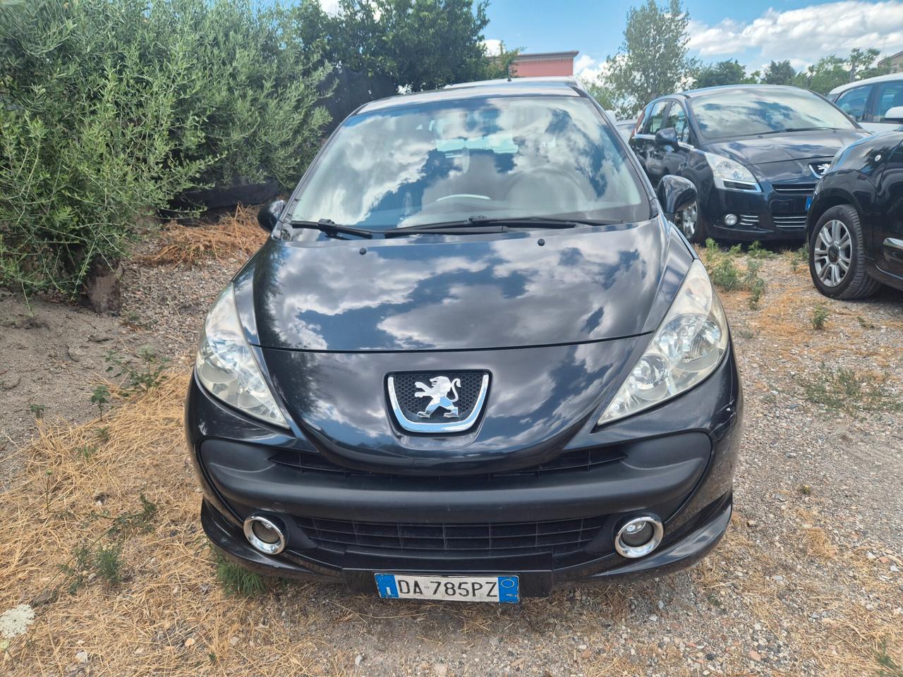Peugeot 207 1.4 88CV 3p. ONE Line