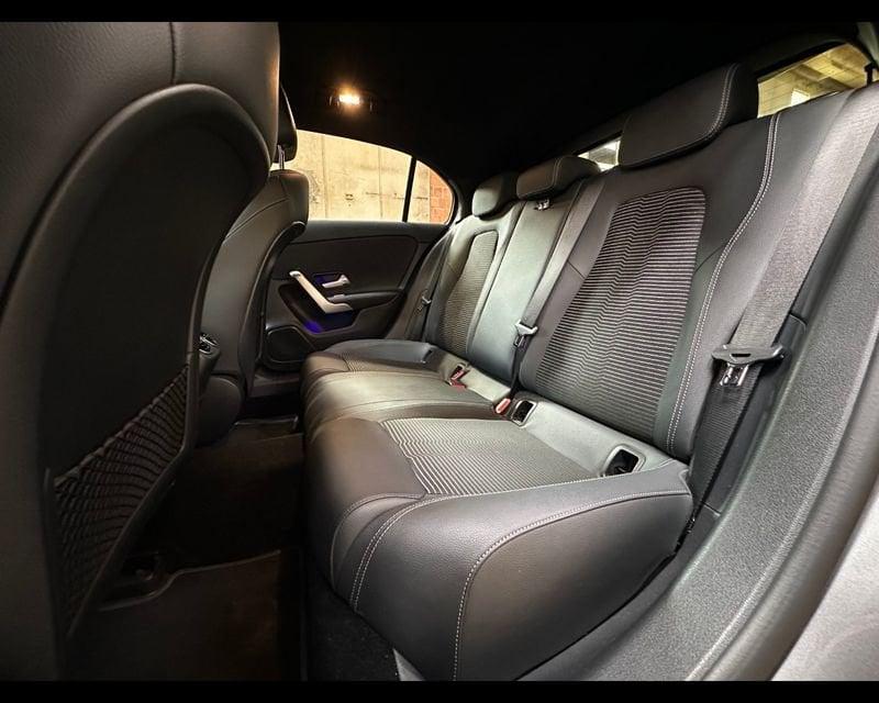 Mercedes-Benz Classe A A 180 d Automatic Sport NIGHT-PACK