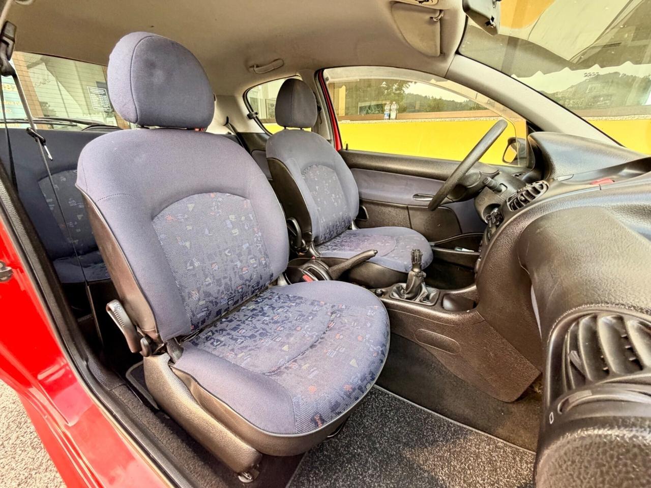 Peugeot 206 1.1 B/GPL 44kw OK NEOPATENTATI