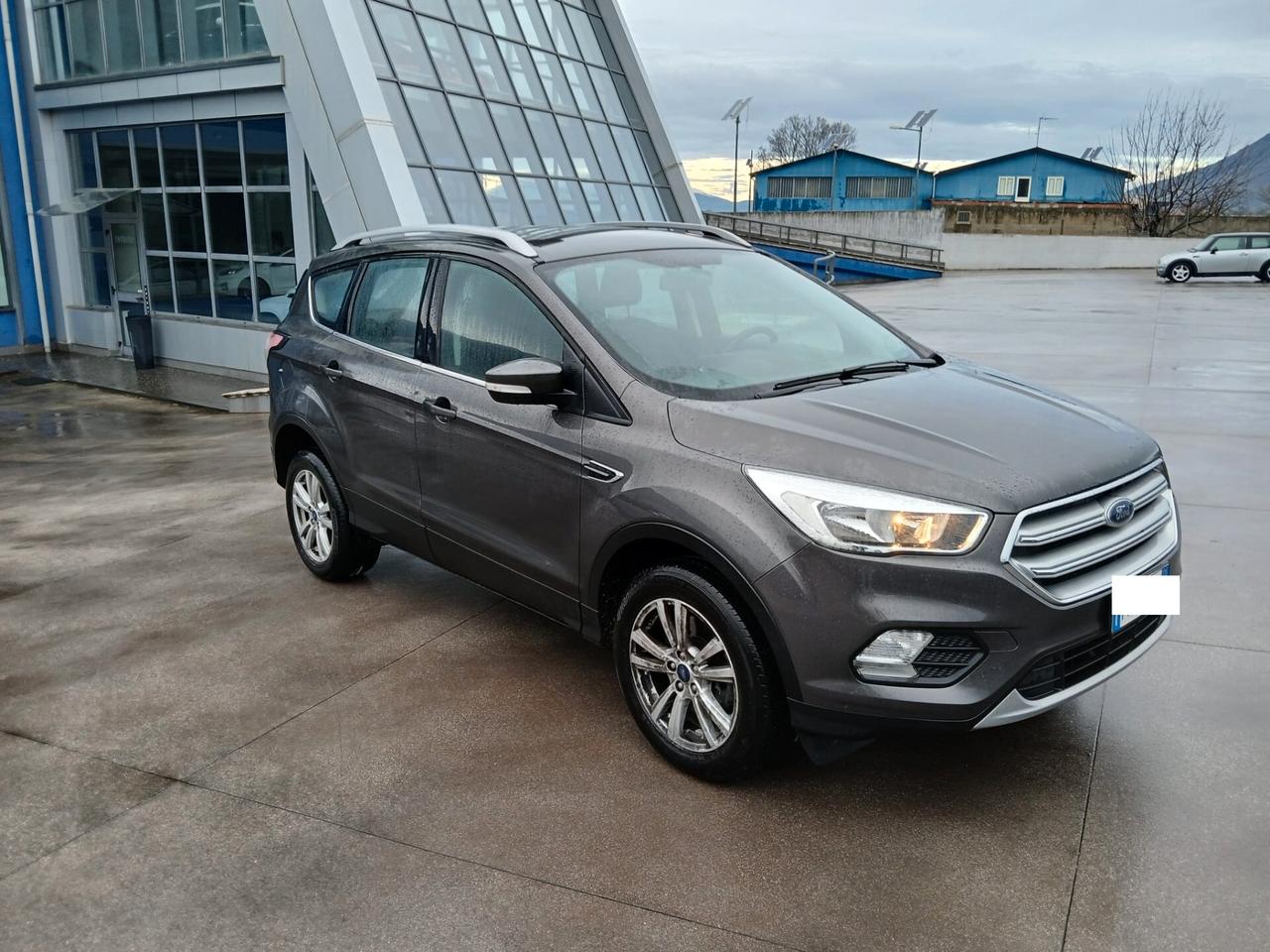 Ford Kuga 1.5 TDCI 120cv 2WD Titanium 2017