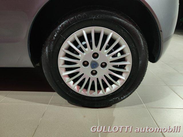 LANCIA Ypsilon 1.2 Argento