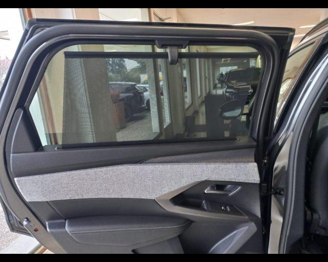 PEUGEOT 5008 1.2 hybrid GT 136cv e-dcs6