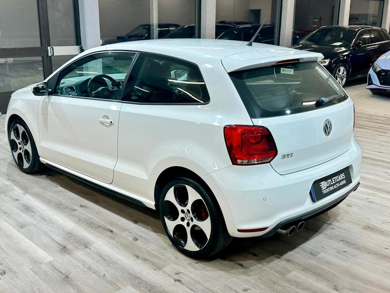 VOLKSWAGEN POLO GTI 1.4 TSI 180CV DSG 3P