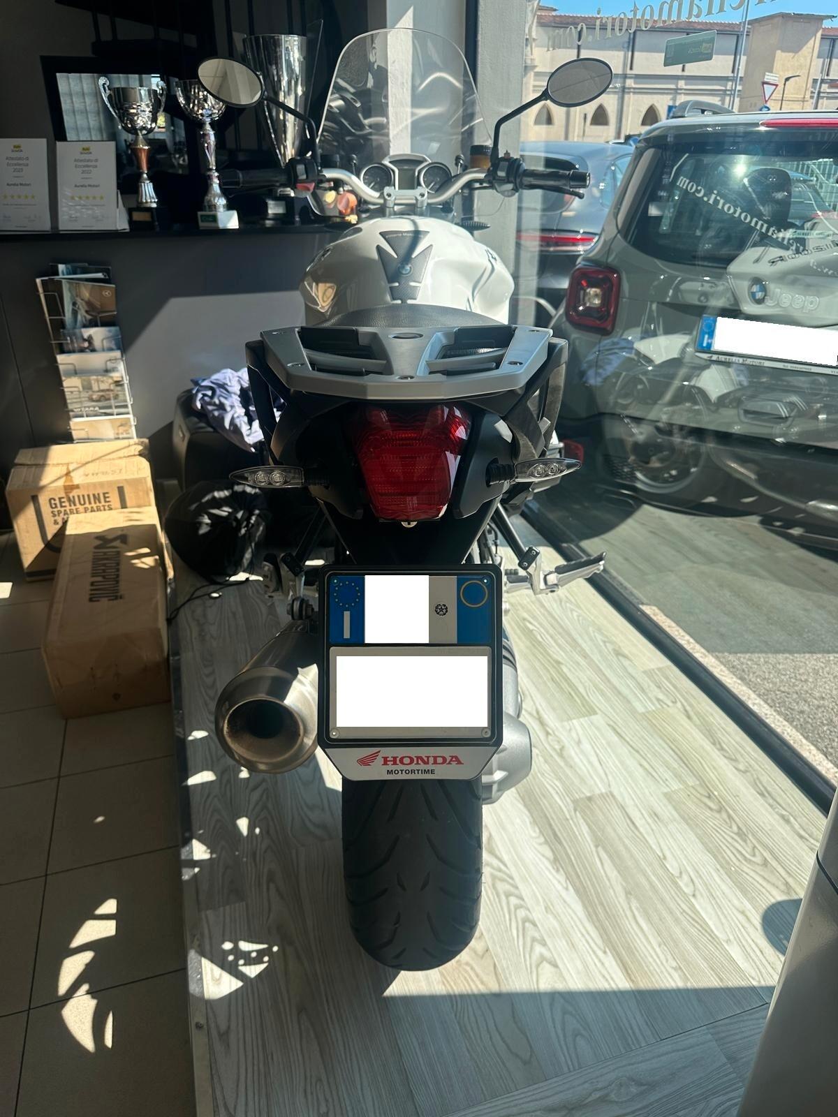 Bmw R 1200 R PERFETTA 2 BORSE 2 CASCHI SOLO 19.000 KM REALI UNICOPROPRIETARIO