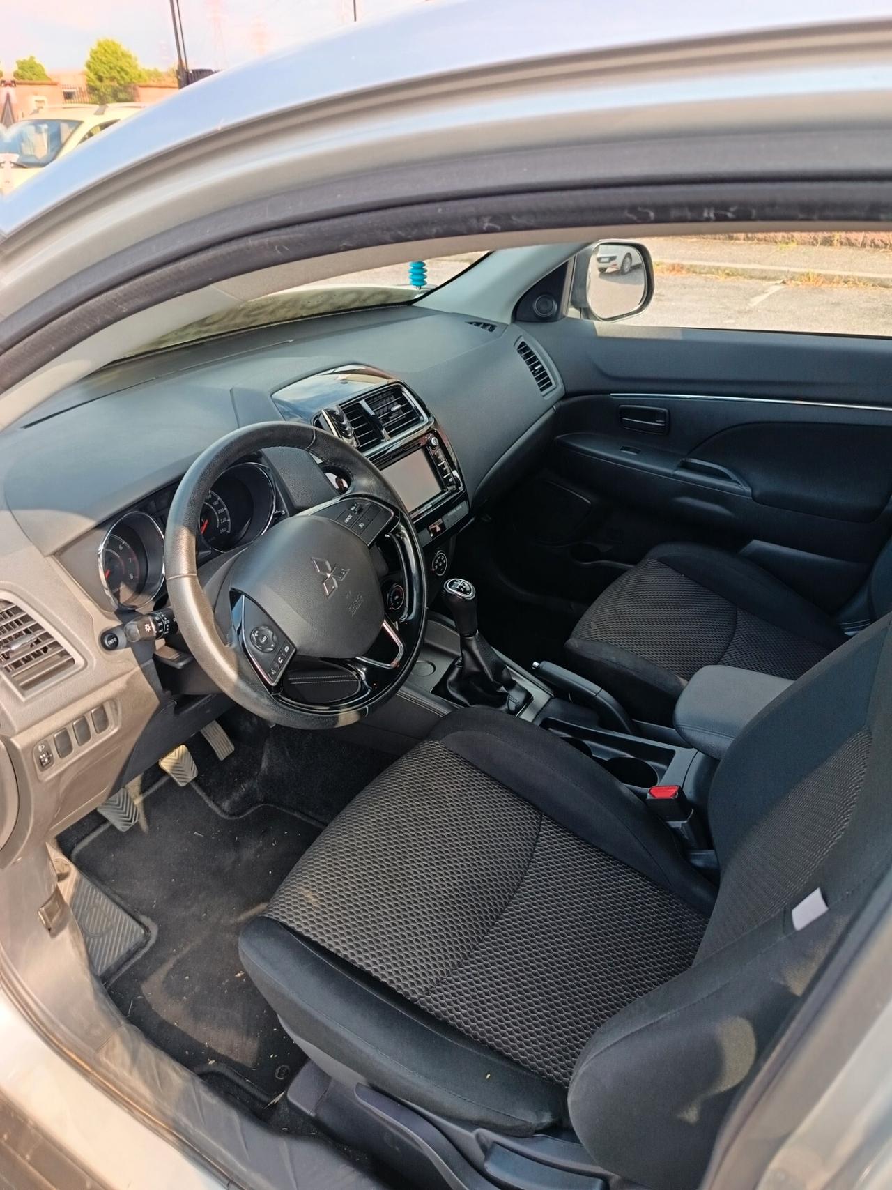 Mitsubishi ASX 1.6 2WD Instyle Navi
