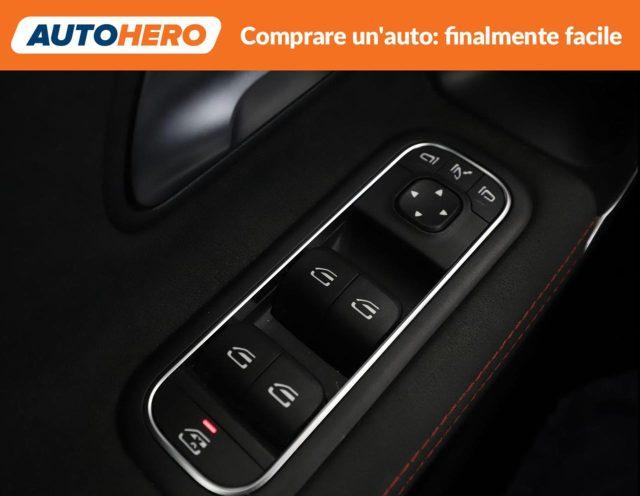 MERCEDES-BENZ A 200 Premium