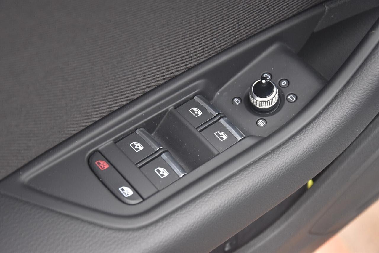 Audi A4 Avant 35 TDI mhev Business Advanced S-tronic
