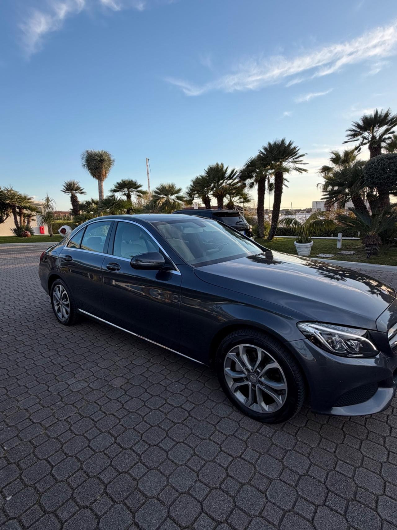 Mercedes-benz C 200 d Premium