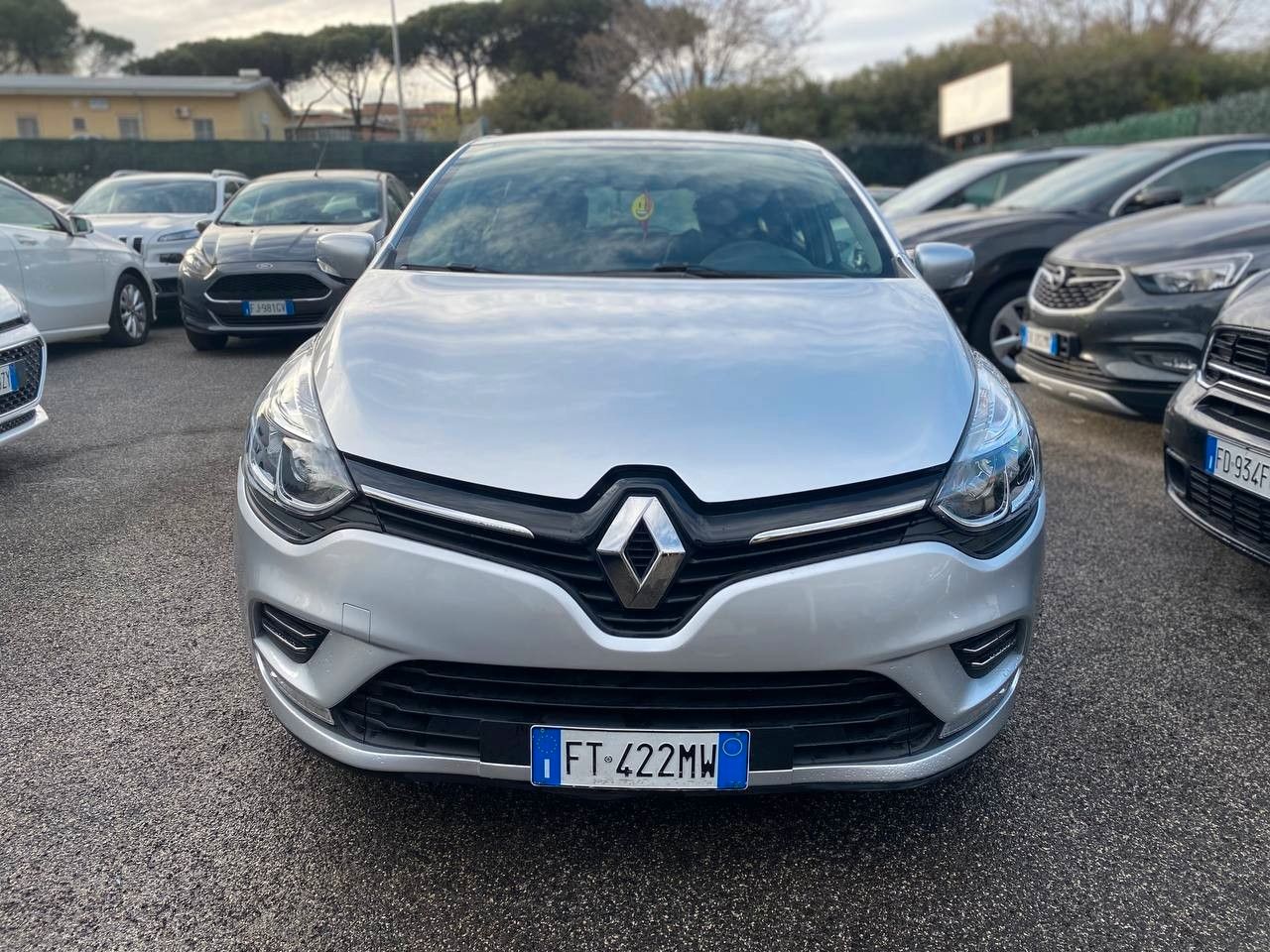 Renault Clio 1.5 dci Moschino Intens 75cv